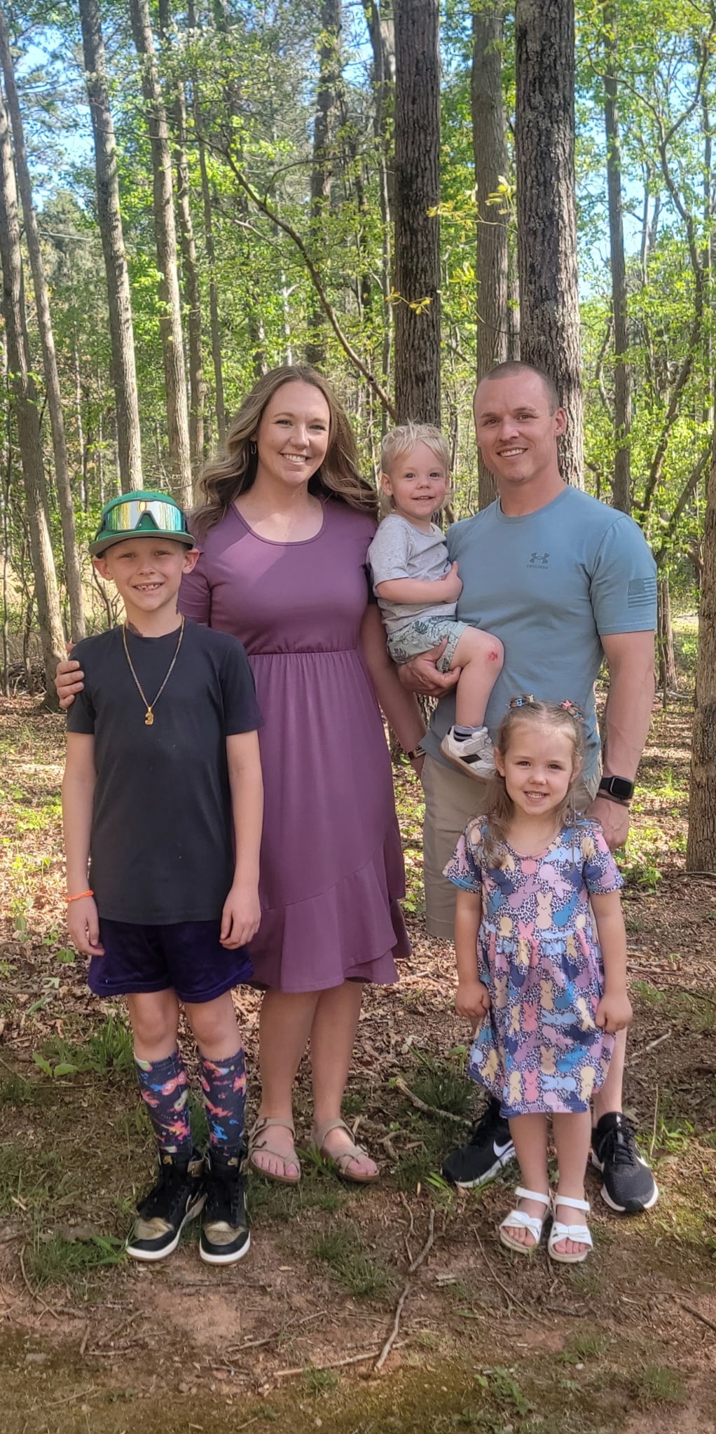The Esparza family — Kayla, Brandon, and their three children in North Georgia